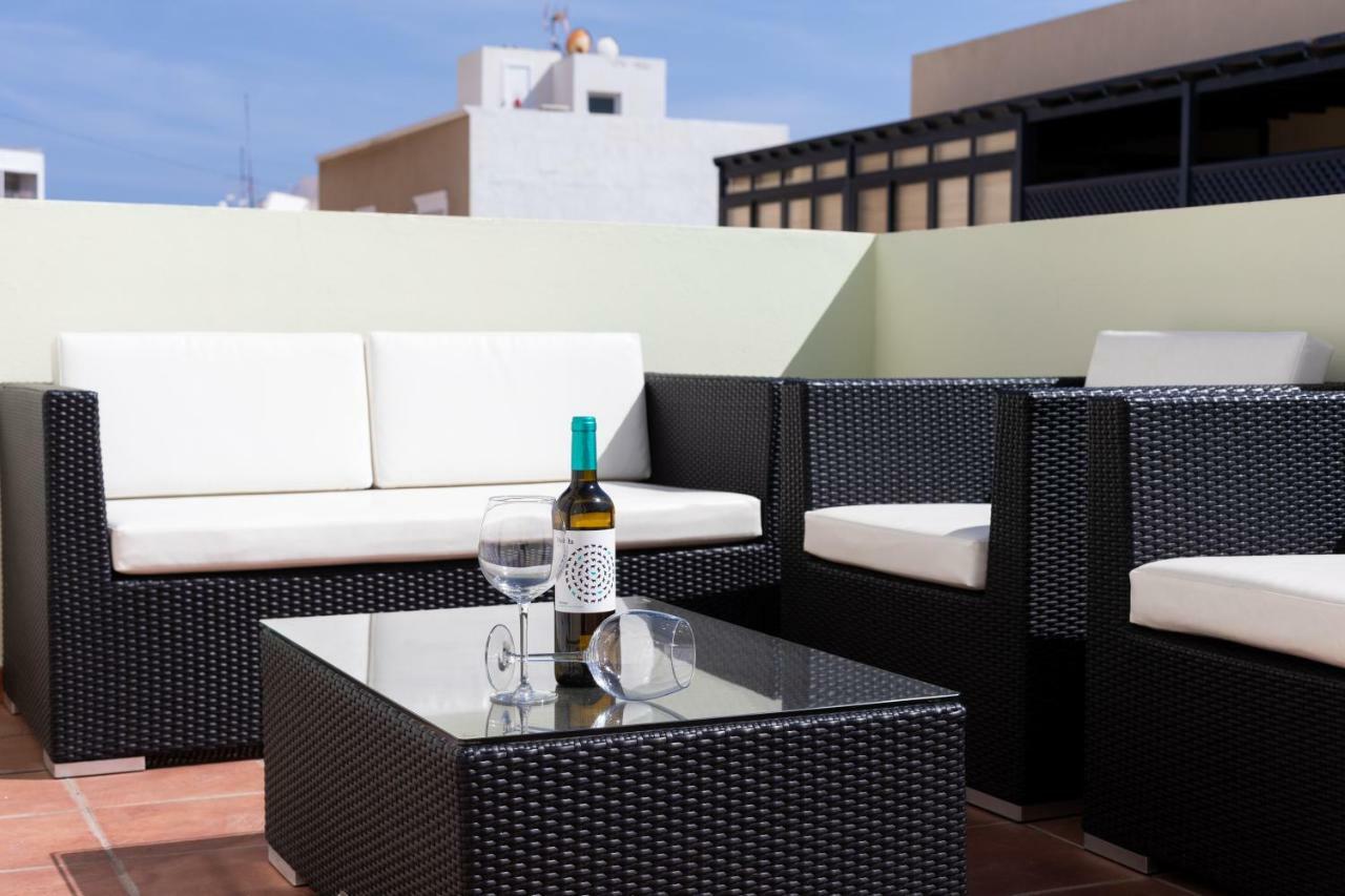 Rooms & Suites Terrace 3A อาร์เรซิเฟ ภายนอก รูปภาพ