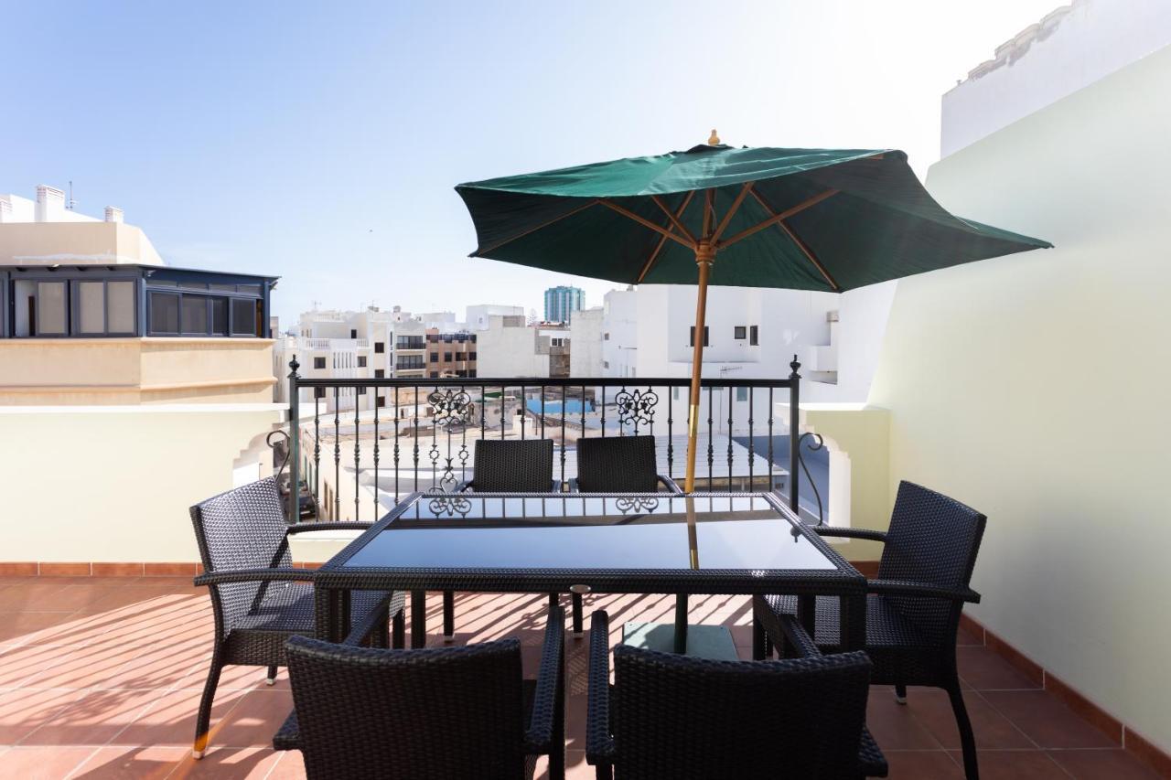 Rooms & Suites Terrace 3A อาร์เรซิเฟ ภายนอก รูปภาพ